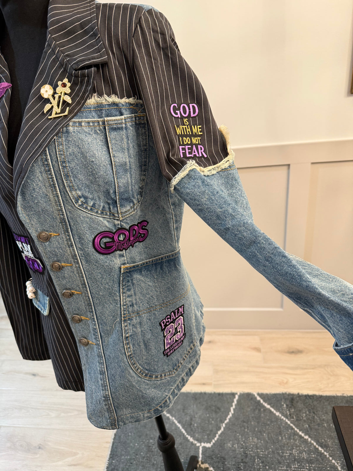 Faith Statement Denim & Pinstripe Blazer – Large